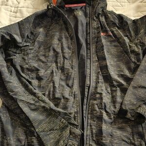 SUGOI Black and Gold Windbreaker